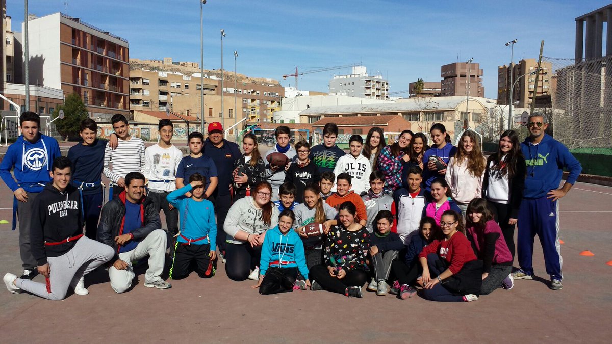 CFAMustangs1's tweet image. I.E.S ROS GINER L8RCA, MURCIA   FOOTBALL FLAG