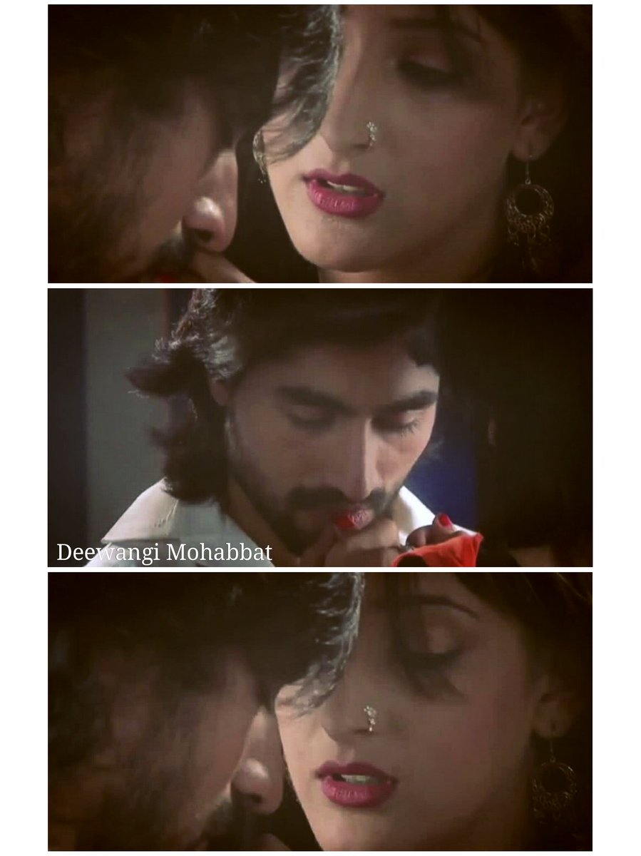 itisemag's tweet photo. OMG!! This scene 😍🔥[Hum Tum]
@ChopdaHarshad @shivyapathania 
#Sahir #Arzoo #Humsafars https://t.co/mUOBBA9oi5