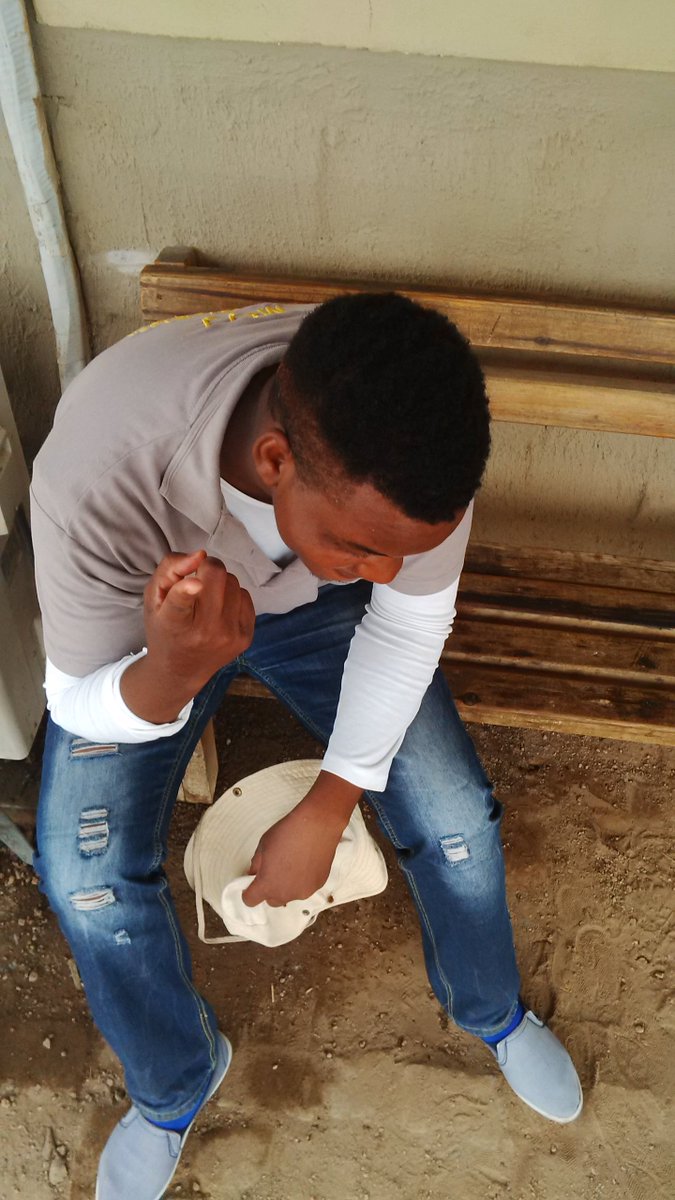 RonnyRow3's tweet image. Jc bored at work