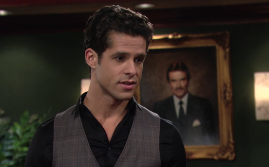 YandR_CBS's tweet photo. Luca orders Noah out of Marisa's life! Watch the drama from today's show here: https://t.co/CwkTEV8Uzn #YR https://t.co/FKRrnraJ1V