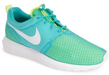 SneakersForLess tweet picture