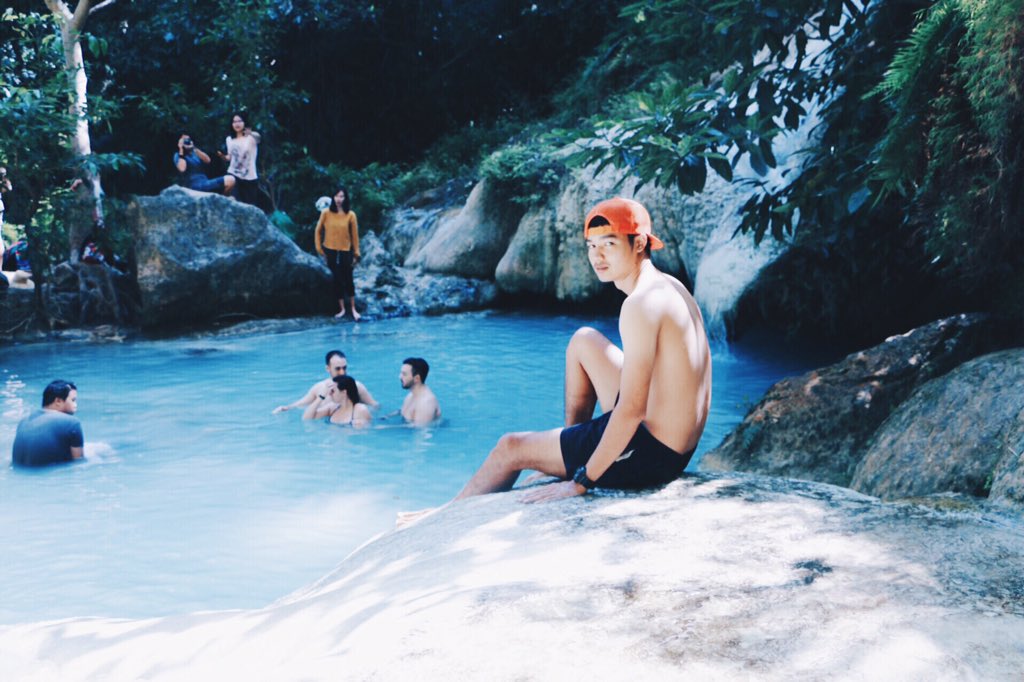 Matbeet's tweet photo. น้ำ ต ก เ อ ร วั ณ !
#ReviewThailand 
#Reviewkanchanaburi
#kanchanaburi https://t.co/mn0BPayOJr