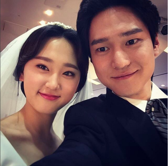krnfly's tweet photo. You two have seen many sides of each other for the past 6 years nothing can go wrong anymore hahah #hardcoreshipping https://t.co/uOYjTMCw4J