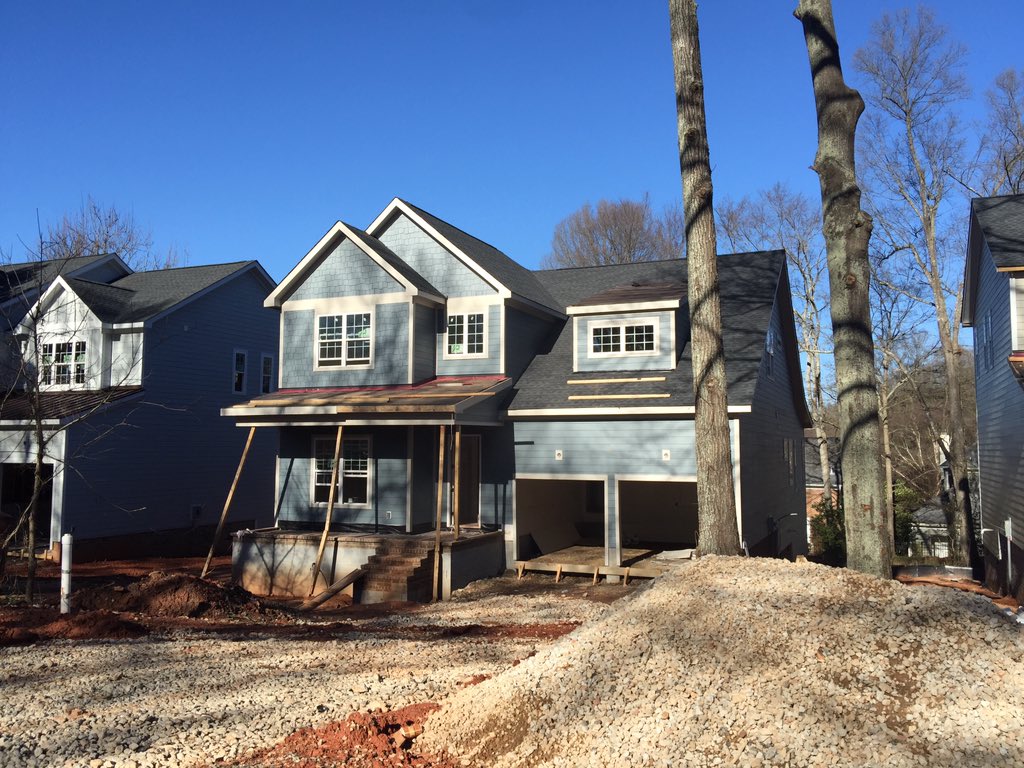 worsleybill's tweet photo. Davidson NC peeps, 4 new homes coming in February located in coveted village infill area from the #BlueHeel team. https://t.co/gR2XaAoS0Y