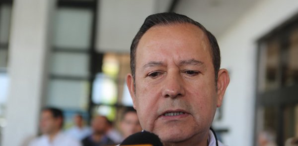 yomero_2006's tweet photo. “Tengo todo el equilibrio emocional para lo que viene del candidato ”: Irizar
https://t.co/NXseLnhwtS https://t.co/e36CVCL3pG