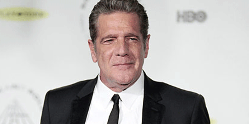 people's tweet photo. Glenn Frey, founding Eagles guitarist, dead at age 67 https://t.co/W7D7HXiDjh https://t.co/LUPMZt0gcA