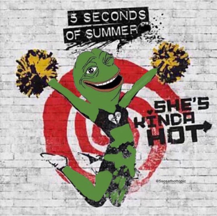 5SOSatHotTopic's tweet photo. I have arrived with rare memes for Michael Clifford https://t.co/mSG1MtGbeK