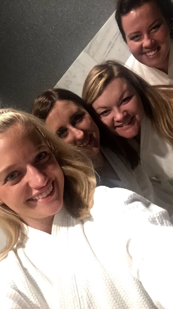 georgiabbacon's tweet photo. Need a repeat ASAP! #spaday #bff #whenwegoingback @Larlebelle @llaumeye @brookestegeman https://t.co/em0u1y3NzQ