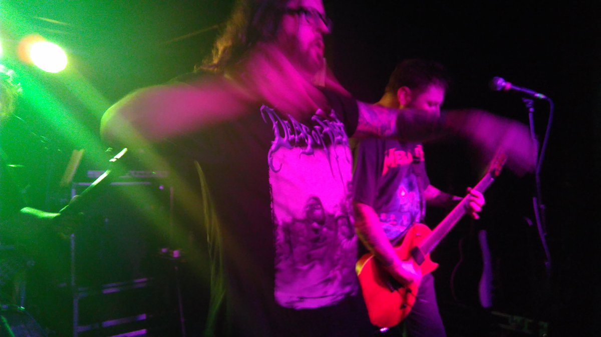 DillonLeeming's tweet photo. @bdmmetal  fucking amazing show tonight thanks guys https://t.co/Xsv593QjlP