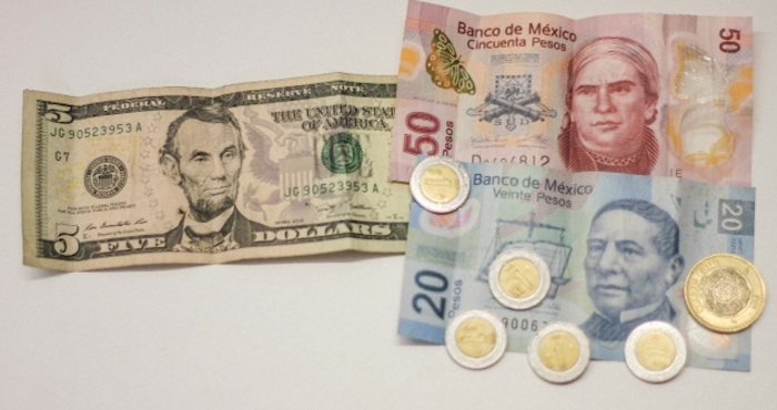 SinEmbargoMX's tweet photo. ¿Por qué el peso no reacciona frente al dólar? https://t.co/vVWT9kvEWp https://t.co/KmIP3ks2Ml