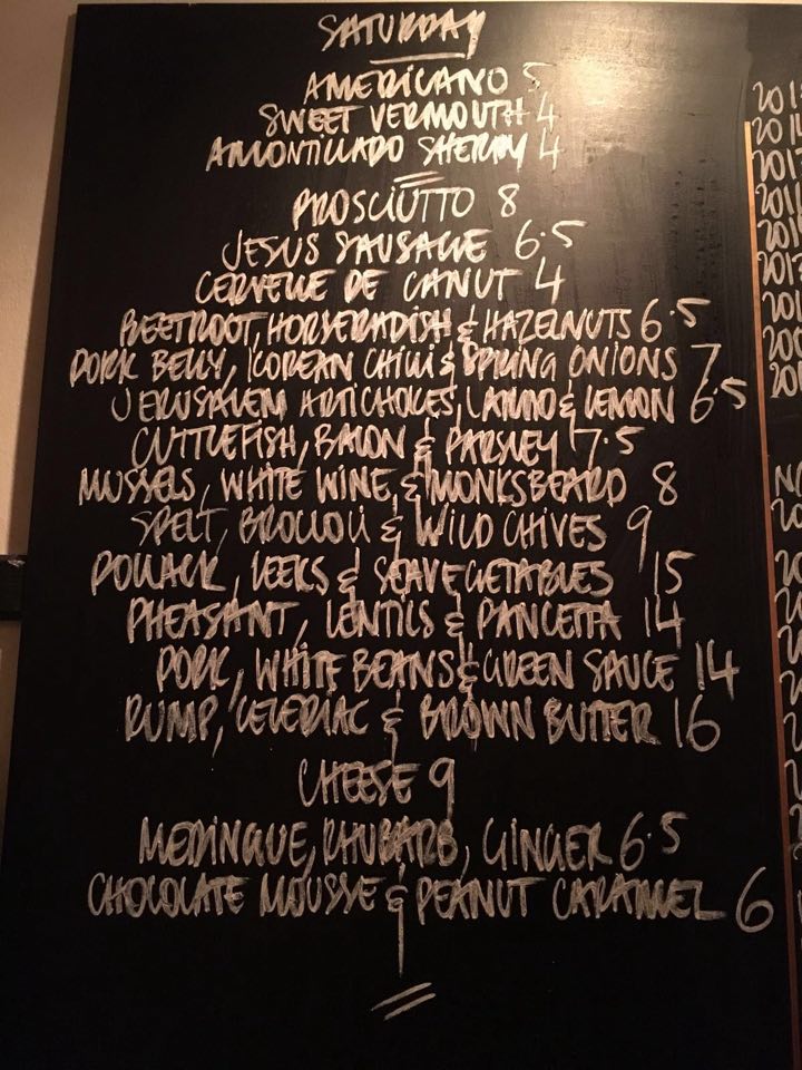 UpperStreetN1's tweet image. AVOID .@Primeurs1 N5 #artisan #hipster #SCAM Sat, RUDE mngr Jeremy FORCED 2 women to pay £48 for wine not ordered!