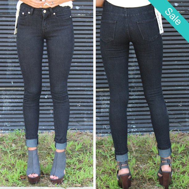 shopLBVBoutique's tweet image. Black Skinny Jeans - On Sale for $27.99 (was $39.99) #shoplbvb #lbvbgirls #sale shoplbvb.com/products/black…