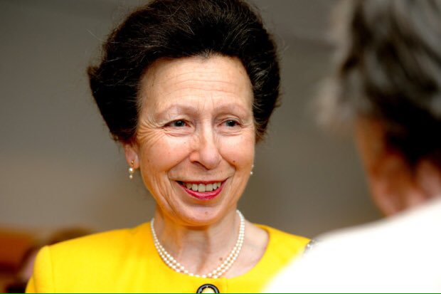 NotPrincessAnne tweet picture