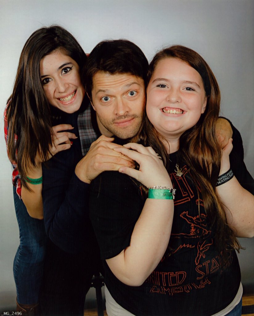 _IIISam_'s tweet photo. Throwback to exactly 1 year ago. Met the best people on earth with my best friend. I love you babe 💕 #SfCon2015 #AKF https://t.co/mhpfA5lEbY