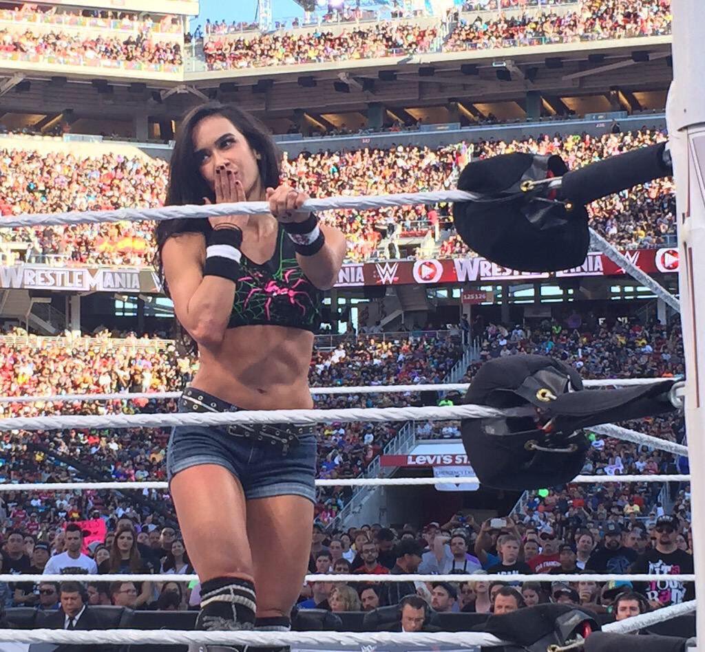 MyLifeIsAjLee's tweet photo. I miss her blow kisses @ajbrooks 😍💞 https://t.co/081Ooq4KRx
