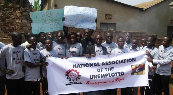 Jadwong's tweet photo. I am back online! :-) >>#LJfiles Excitement as #UNRA announces 112 vacancies https://t.co/xJuziTedqZ https://t.co/nc6xYAGZ4t @WhiteheadComm