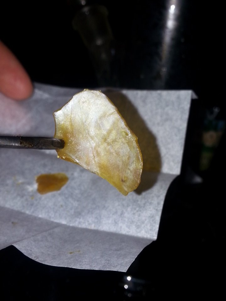 MedicatedJaneT's tweet photo. #Mondayreplenishment with #covelopurp #dabpic #cannabiswax #CaliforniaHoneydrops #prettypothead #terps https://t.co/zksohJMliE