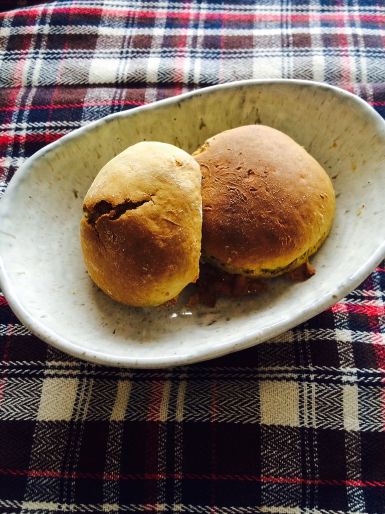 dorothydesu's tweet photo. 最近あさごはん。
食べたいものはつくりだす。
欲しいも���もつくりだす。原点に戻れる今の環境に感謝〜ありがたや（＾ν＾） https://t.co/97c0ONSUWg