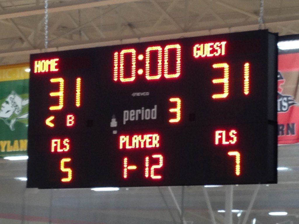 TitansOnNFHS's tweet photo. Halftime... Boylan vs, Geneva #fightintitans https://t.co/61FgCTgUBu