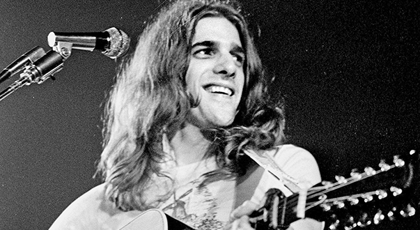 EW's tweet photo. Hear Glenn Frey's 10 greatest tracks: https://t.co/u0vu28kP5E https://t.co/4I7BKKv77Q