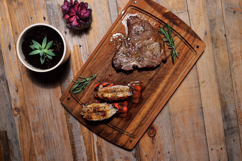 TheDanPowell's tweet image. Surf &amp;amp; Turf Mondayz.  🌊 &amp;amp; 🐂 @tferriss #sexytimesteak #4hourchef