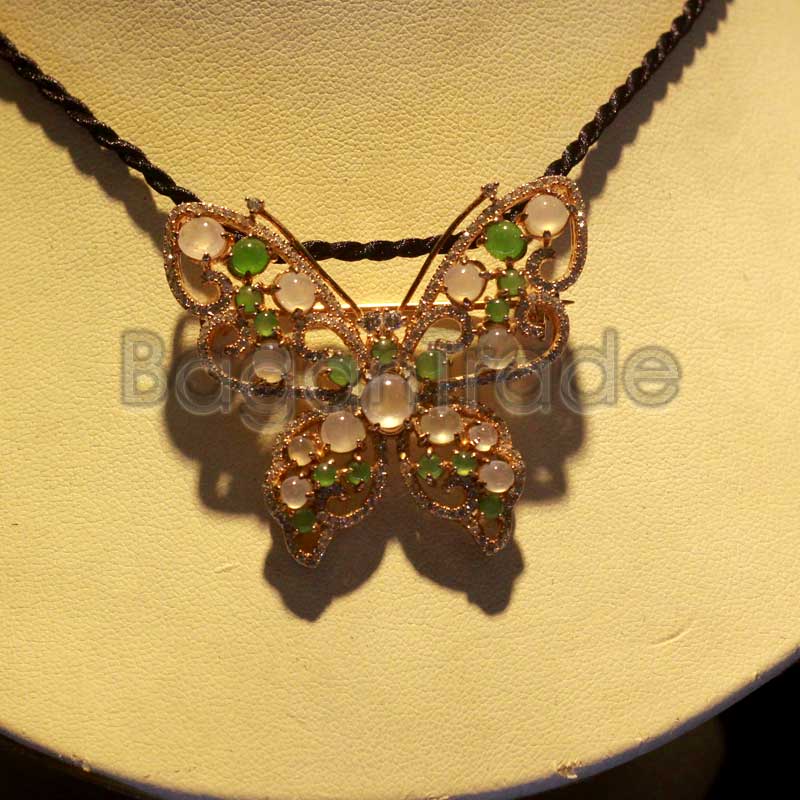MyanmarExports's tweet photo. Beautiful Design made by Jade and Zircon Locket in Myanmar
https://t.co/iun9aS0CiY https://t.co/ZVSbYwfVig