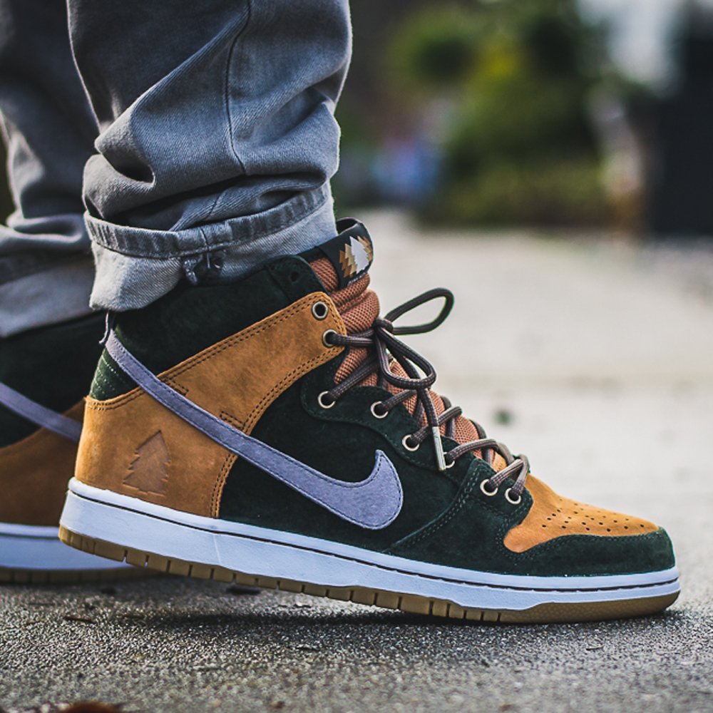 nike sb dunks homegrown