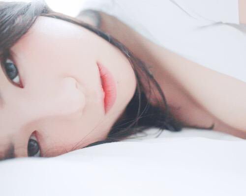 93O1O3's tweet photo. @left_ren 

:

   御兄さんだ 覗き見？ ンハ https://t.co/dYxb0psnt2