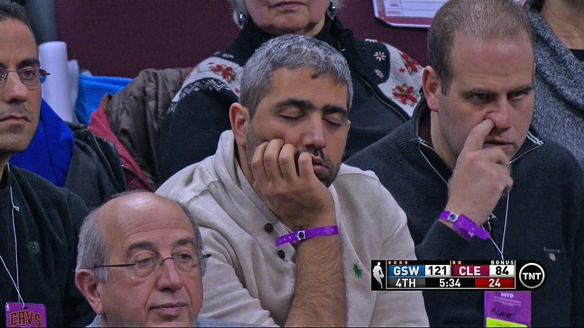 Deadspin's tweet photo. Life as a Cleveland sports fan https://t.co/QxSTrjuNvz