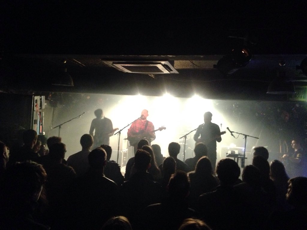 <a href="/thewintertrad/">The Winter Tradition</a> were brilliant last night <a href="/kingtuts/">King Tut's Wah Wah Hut</a>. Like their music but was blown away by them live.