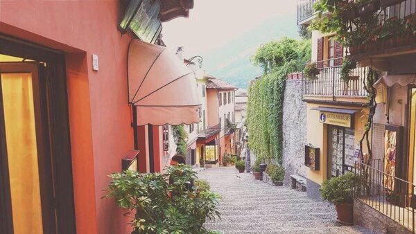 DopeViews's tweet photo. Lake Como, Italy 🌎☀️ https://t.co/DeIU8fyYOp