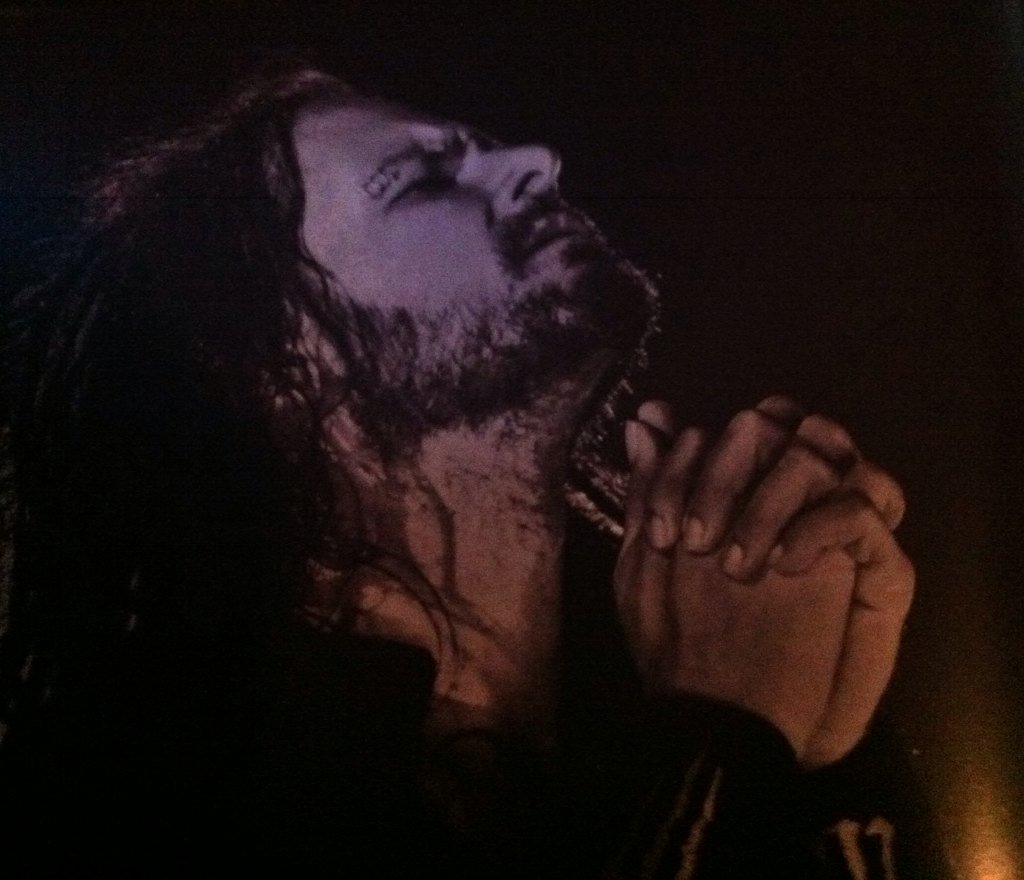 laurabonnell's tweet photo. Happy 45th birthday to this beautiful soul, still as hot as ever. 😍😘 @JDEVIL33 @Korn #jonathondavis #korn #jdevil https://t.co/FXUgbstrK1