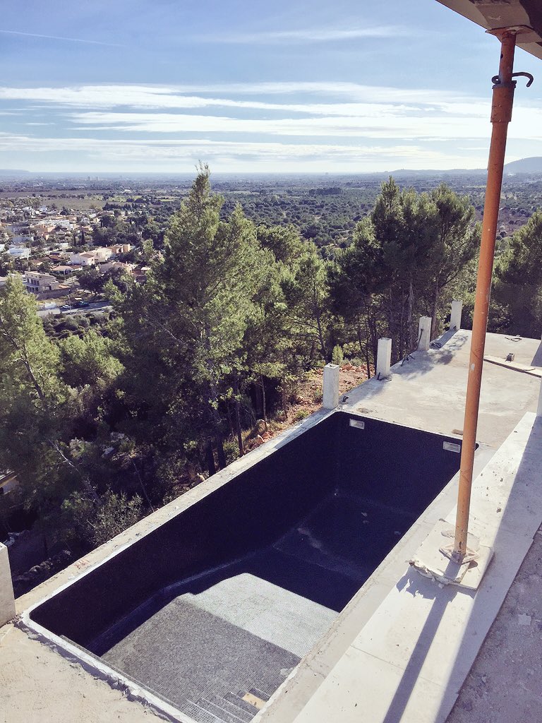 juan_id4's tweet image. Tuday visit a building in Palmanyola, Mallorca. Amazing house!! #foscstudio #building #obra #palmanyola #design