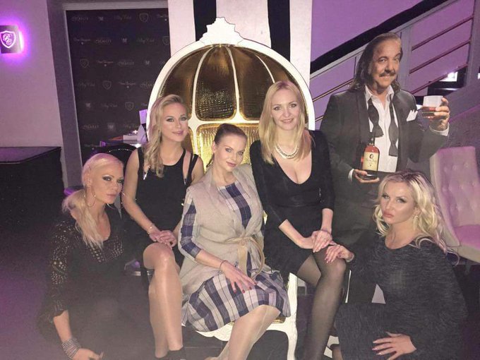 IN DA CLUB😉😉😉PRAGUE/PORN ACTORS @tarrawhite #PETRAKOLKOVA #ILKASUMMER @CzechPornstars @unitedmodeling<a class="tags" target="_blank" title="On Twitter" href="/?out=eyJ0eXAiOiJKV1QiLCJhbGciOiJIUzUxMiJ9.eyJpYXQiOjE3MjEyMzU4OTcsImlzcyI6InR3cG9ybnN0YXJzLmNvbSIsIm5iZiI6MTcyMTIzNTg5NywiZXhwIjoxNzUyNzcxODk3LCJyZWRpcmVjdF91cmwiOiJodHRwczovL3R3aXR0ZXIuY29tL3RhcnJhd2hpdGUifQ.fp5FcFpw42j5lzN82G5dE5aZUSRbVUazdOlbZaDGQRW2YaCarg2wCFuoaiT2nK0MFnbJIBFGXb8CsMpGuC7gnQ">@tarrawhite</a><a href="/tag/petrakolkova"class="tags">#PETRAKOLKOVA</a><a href="/tag/ilkasummer"class="tags"><span>#ilkasummer</span></a>