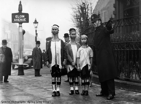 Burmese women in London, 1935.