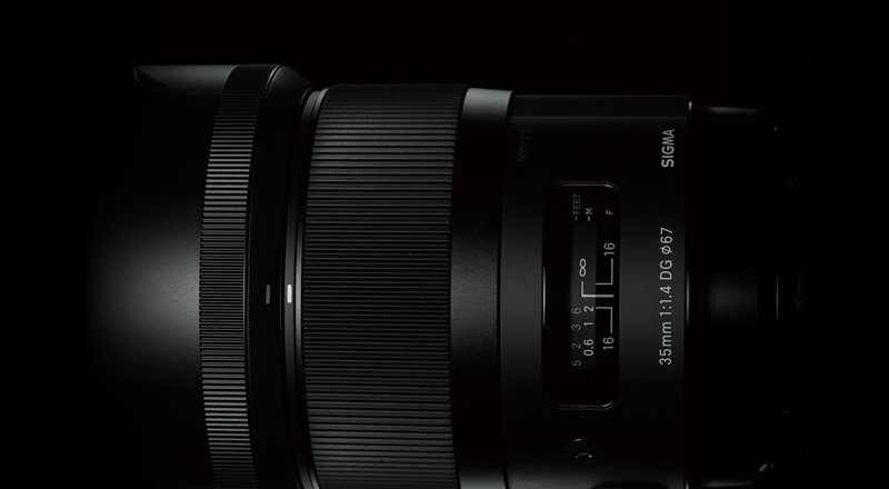 NOW AVAILABLE: 
SIGMA 35 mm for CANON