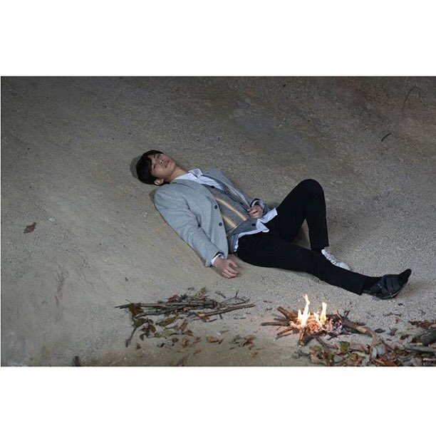 CZEi4fLUgAAcj9o.jpg:large