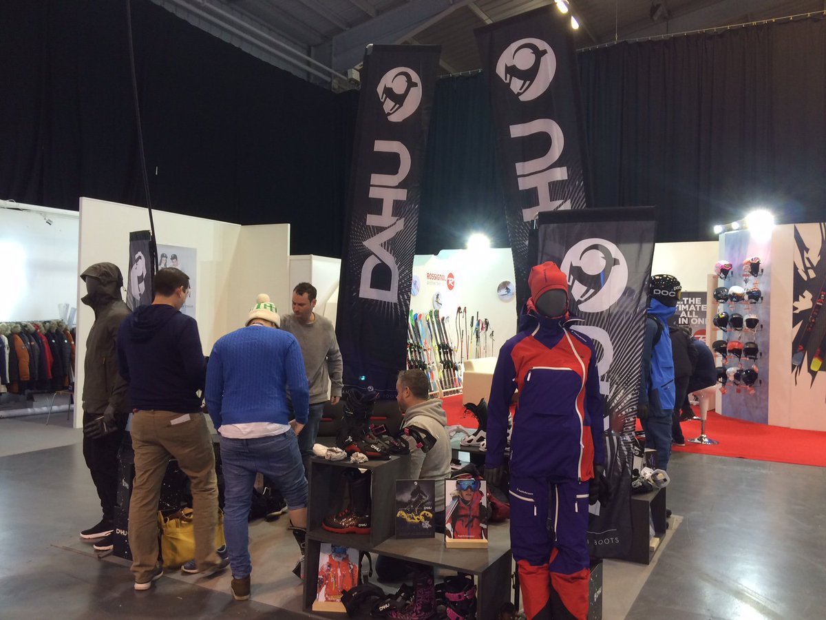 Ski_Press's tweet photo. At the @DAHUSports stand at #Slide2016 #sigb #tradeshow https://t.co/V2ZH3Xw9KT