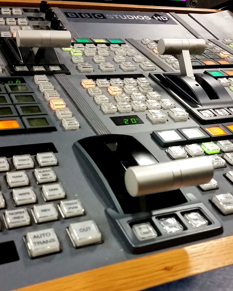 BBC_Studioworks's tweet image. #TechTuesday part of a vision mixer desk in #Studio D&apos;s production gallery #bbcelstree