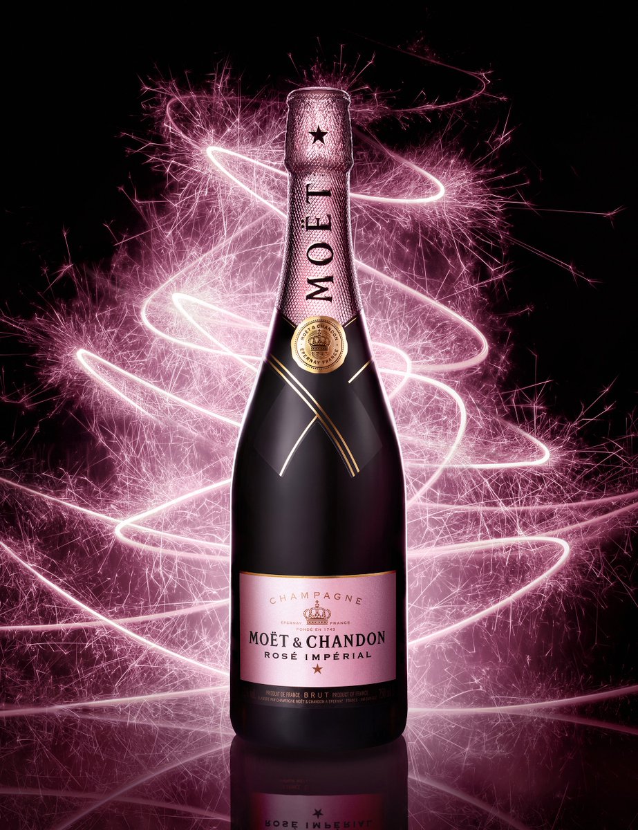 JoshCaudwell's tweet photo. Time to celebrate! Moet champagne I shot. @MoetUSA @MoetHennessy #moet #champagne #pinkmoet #alcohol #photography https://t.co/sbCJi60n55