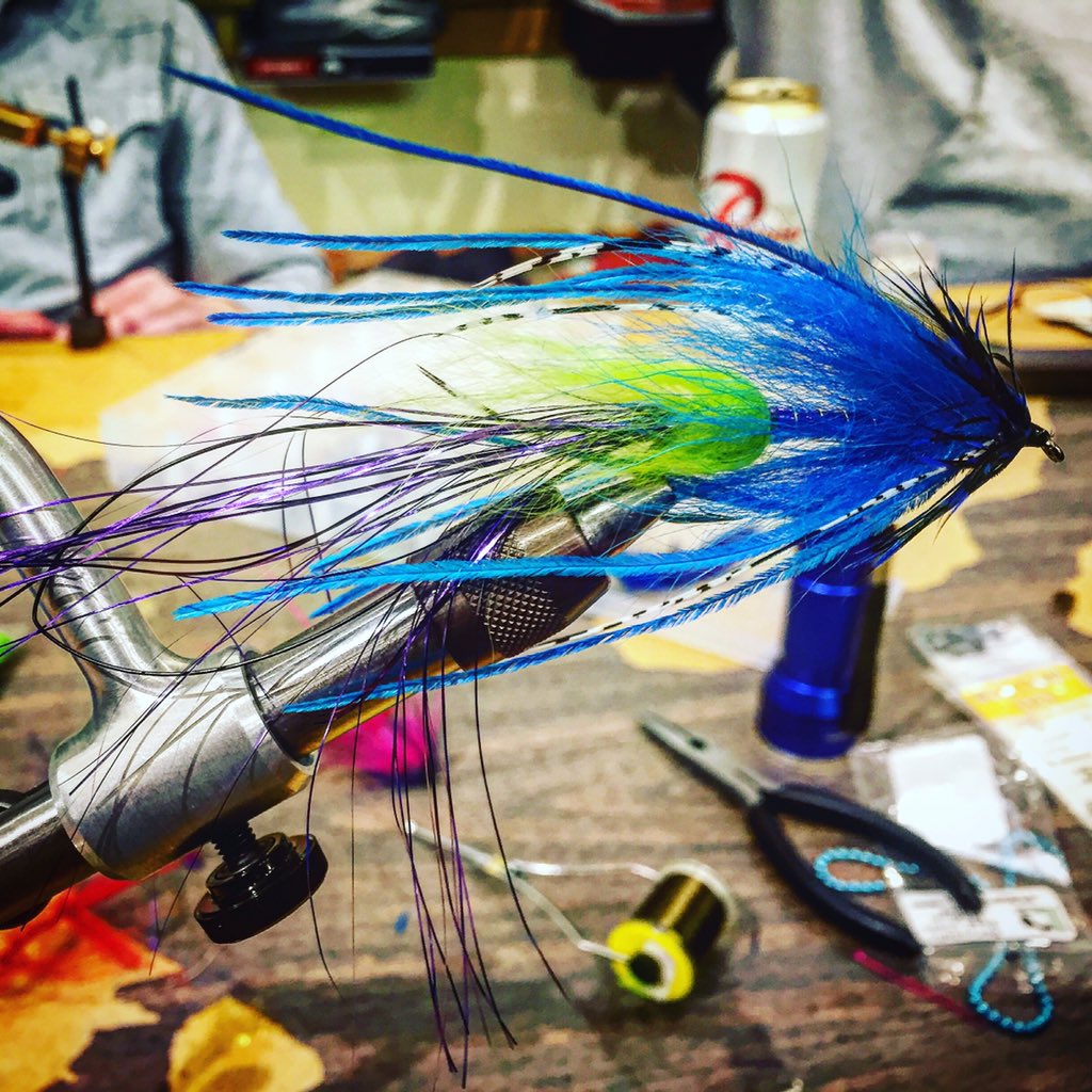 BozemanAngler's tweet photo. Fly tying night at the shop is in full effect Monday's 7-9pm. #flytying #FlyFishing #bozemanangler https://t.co/8peA1L6xq6