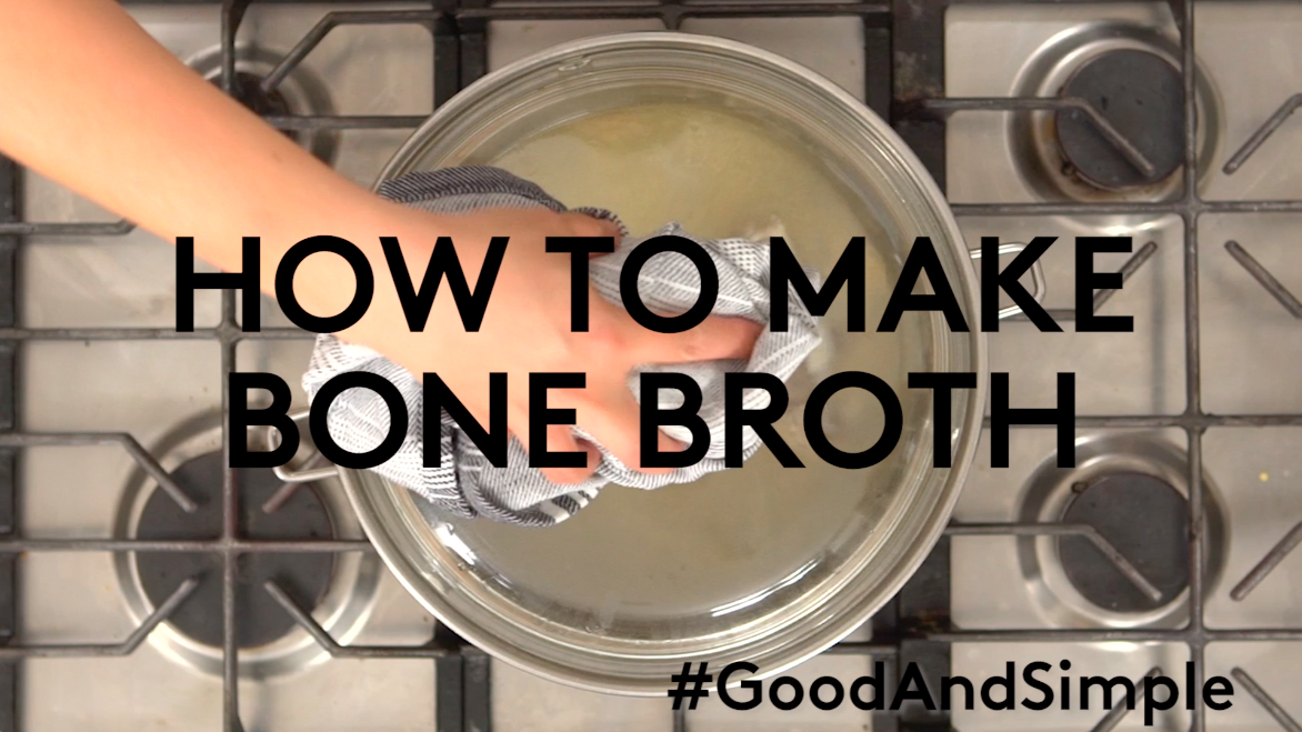 HemsleyHemsley's tweet photo. A #HemsleyHowTo video for making the perfect #BoneBroth > https://t.co/Rq0KVVDhXW https://t.co/cB9OVXMXlt
