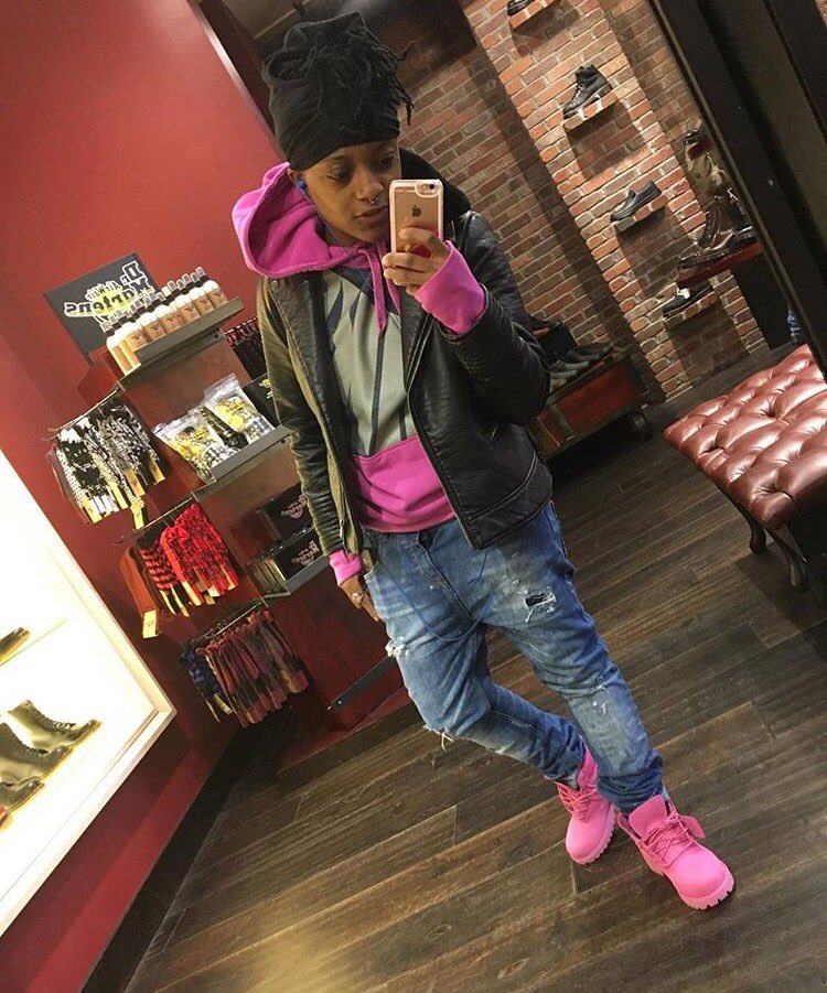 _bigmanii's tweet photo. 😏 https://t.co/0TijqE9G2j