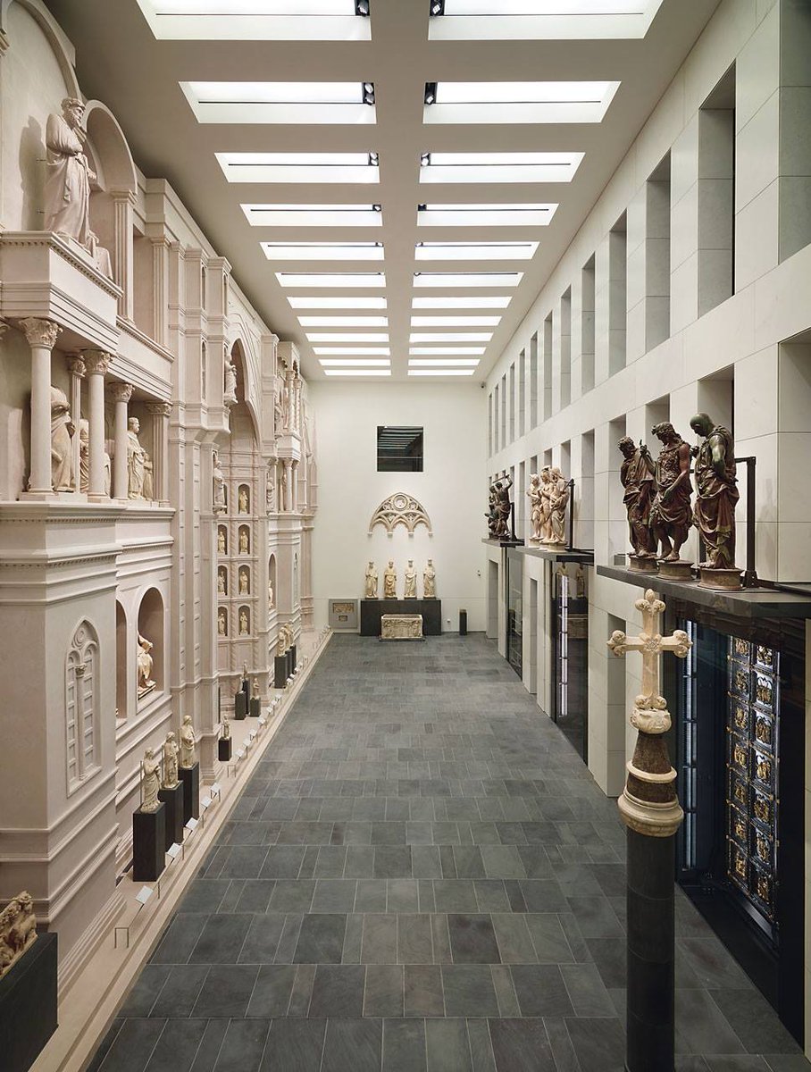 Horusre's tweet photo. RT @belardiarreda: Un museo di impronta moderna, accessibile, arioso #orgogliotoscano | #domus998, Jan.2016 https://t.co/ydmOW1xOAL
