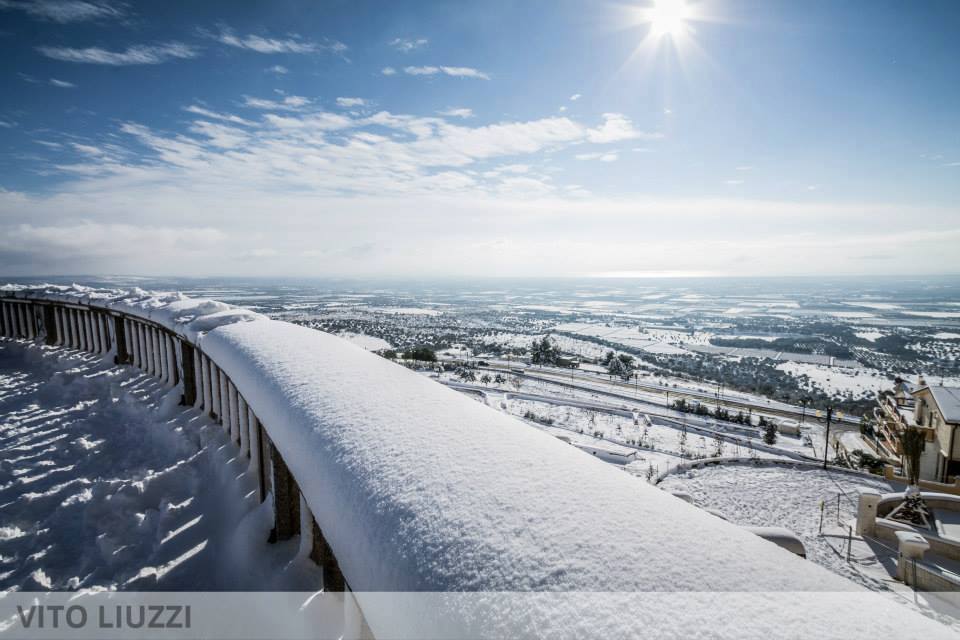 viaggiarepuglia's tweet photo. ❄❄ Buongiorno con la neve ❄❄
Avete imbiancato la gallery #WeAreinPuglia con le vostre foto!

https://t.co/gzaApSxtHj https://t.co/ICgwNmsm0G