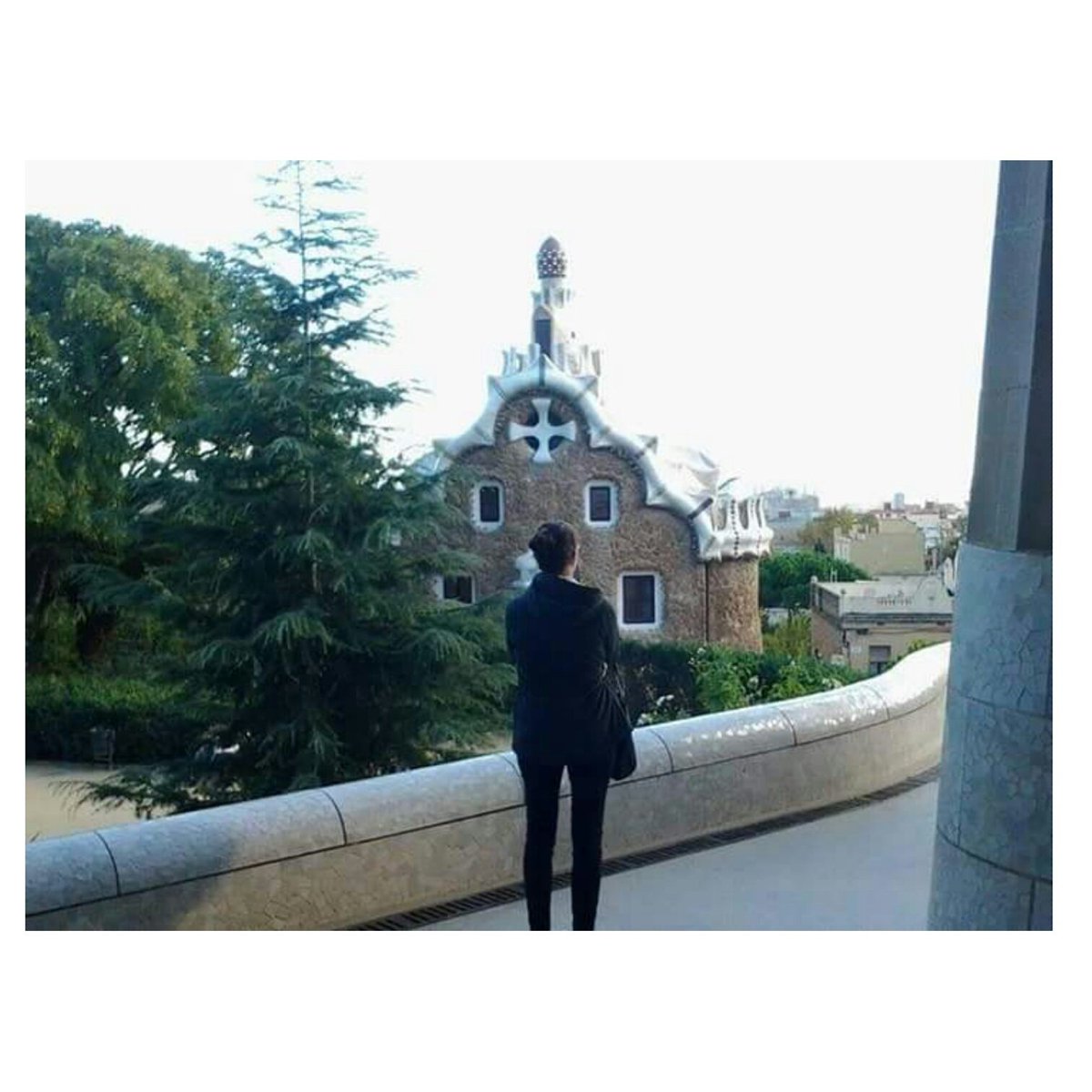 Cecyr90's tweet photo. Park guell, Barcellona https://t.co/ZktTtBD8yZ