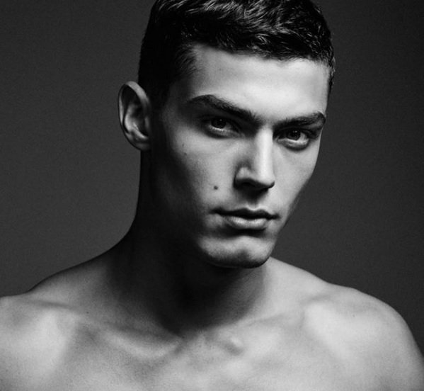 ElslManagement's tweet image. If you want hair &amp;amp; beauty production enquire at goo.gl/aR87n7 #photographyshoot #fashionpr #beautypr