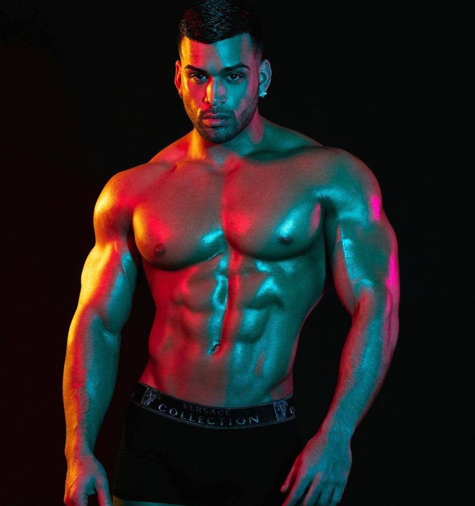 ToddJSaporito's tweet photo. #IG: (#gerardo_gabriel) #itsToddS #ToddJSaporito #FLEXSpas #sexiestmales, #4moreFF https://t.co/RW7O5D4HcO #Workou… https://t.co/gAabA8SBzk