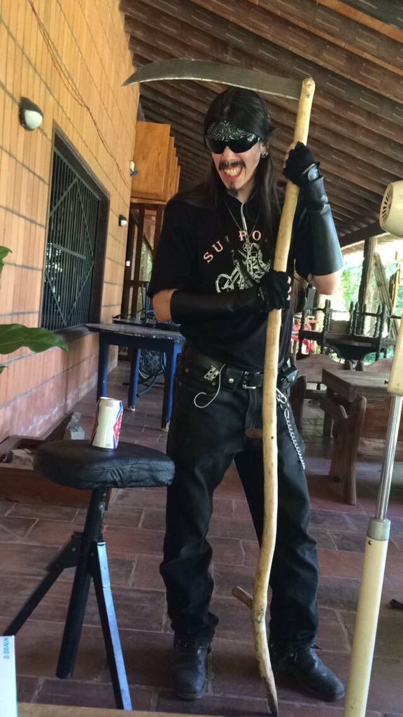 sbogadol's tweet photo. 🎩 https://t.co/PQ7GWUMVCg