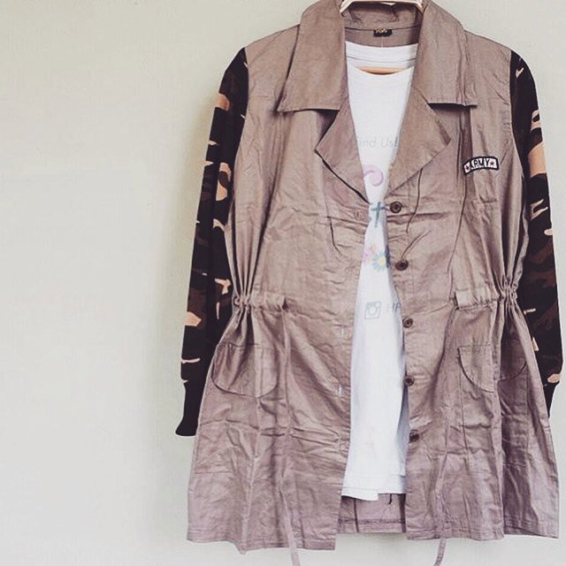 ALEANASHOP's tweet photo. PARKA ARMY
👉 colour: black,cream,brown
👉 size fit L
👉 matt: katuntwill&amp;wedges
💰price 135.000

cp?cek bio https://t.co/u9q8idLI8m